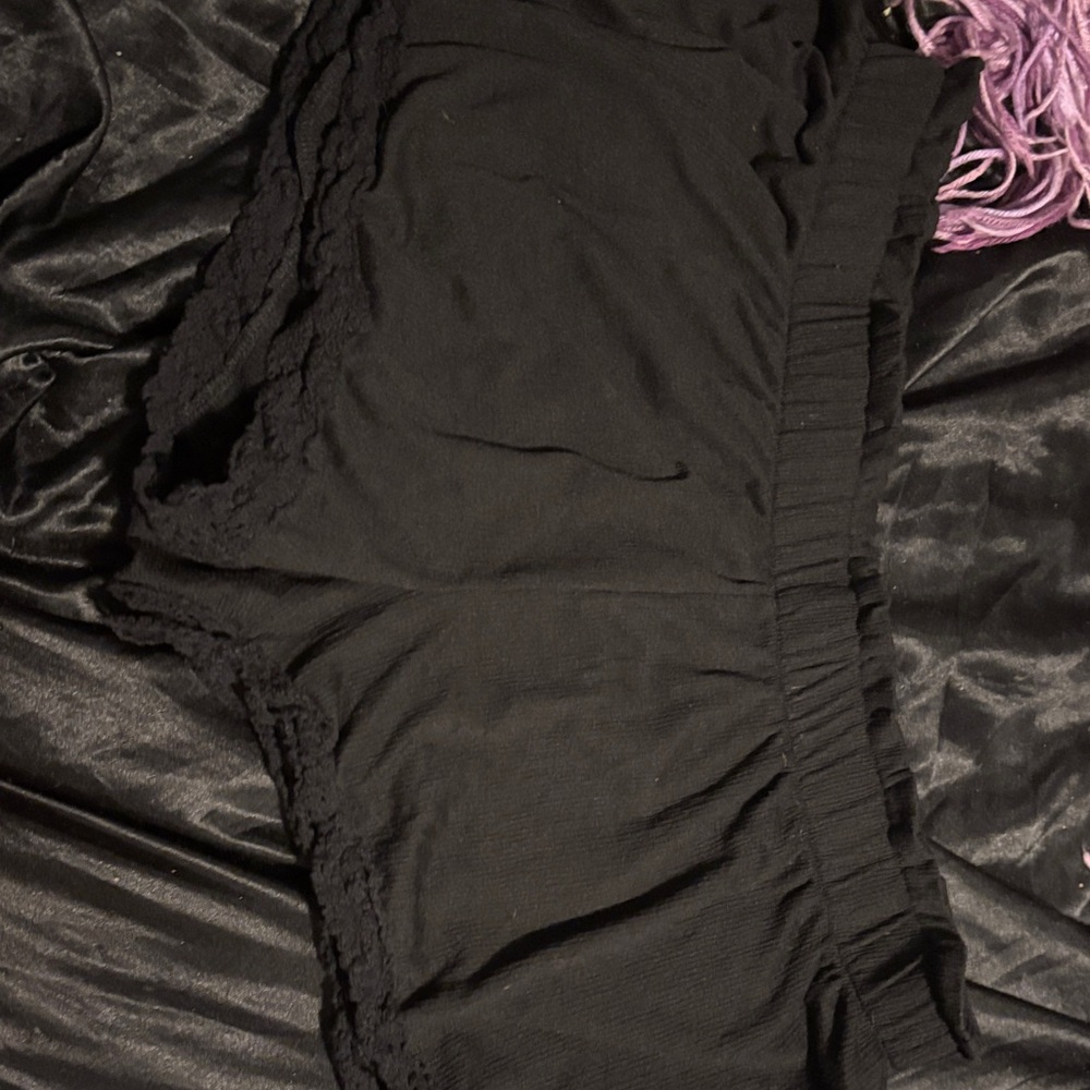 No Boundaries Women's Black High Waist Shorts